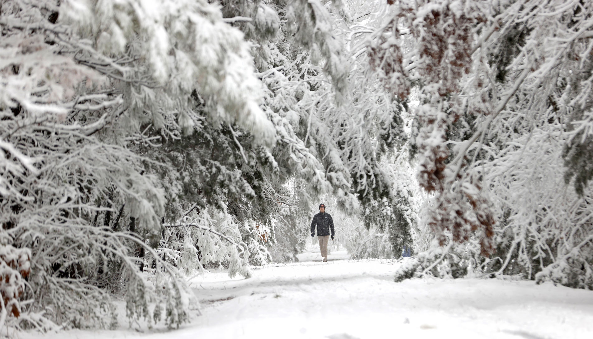 20220104_MET_SNOW_AWE01